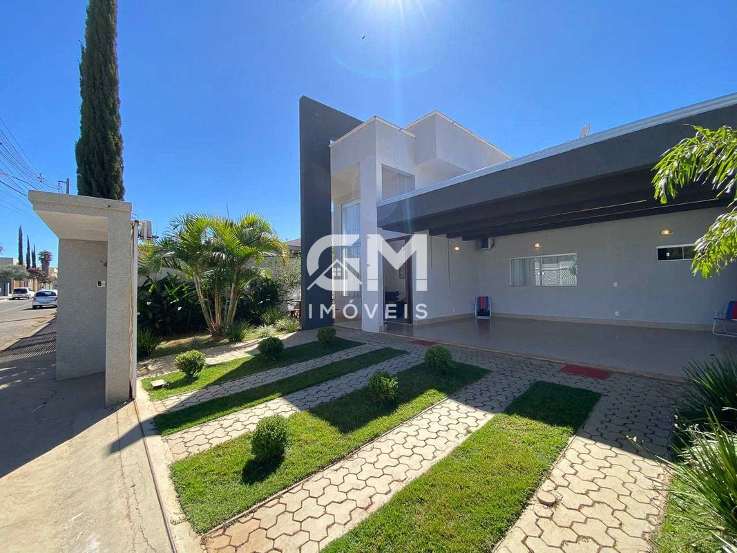 GM IMÓVEIS VENDE EXCELENTE CASA NO CONDOMINIO ALTO DA BOA VISTA Lote 504,00 metr...