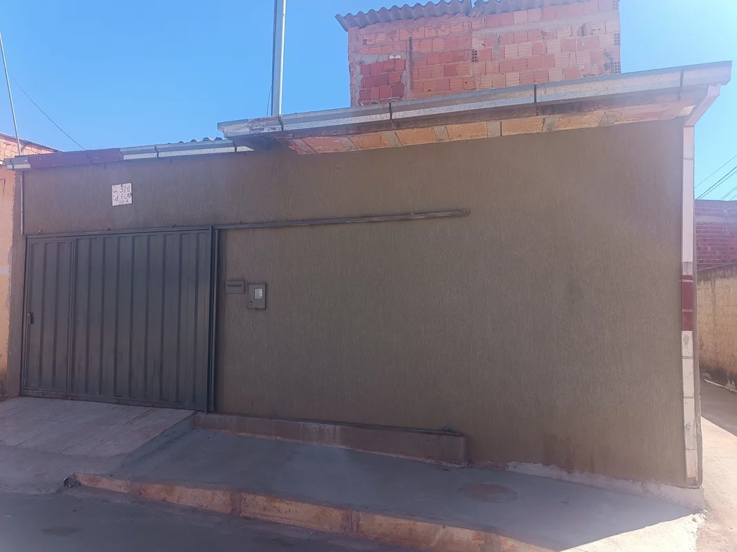 Venha conhecer essa acolhedora casa na quadra 318 da Mandala próximo ao restaura...