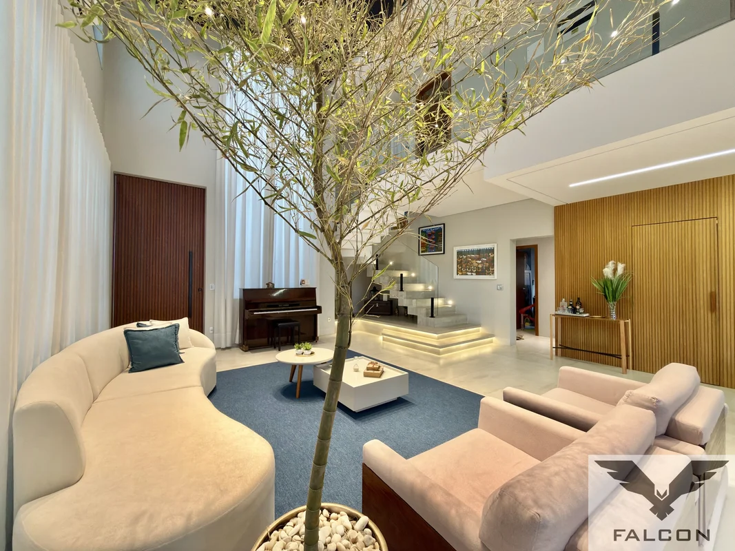 Sobrado de esquina à venda no Jardins Valência – mobiliado• Terreno: 430 m²• Áre...