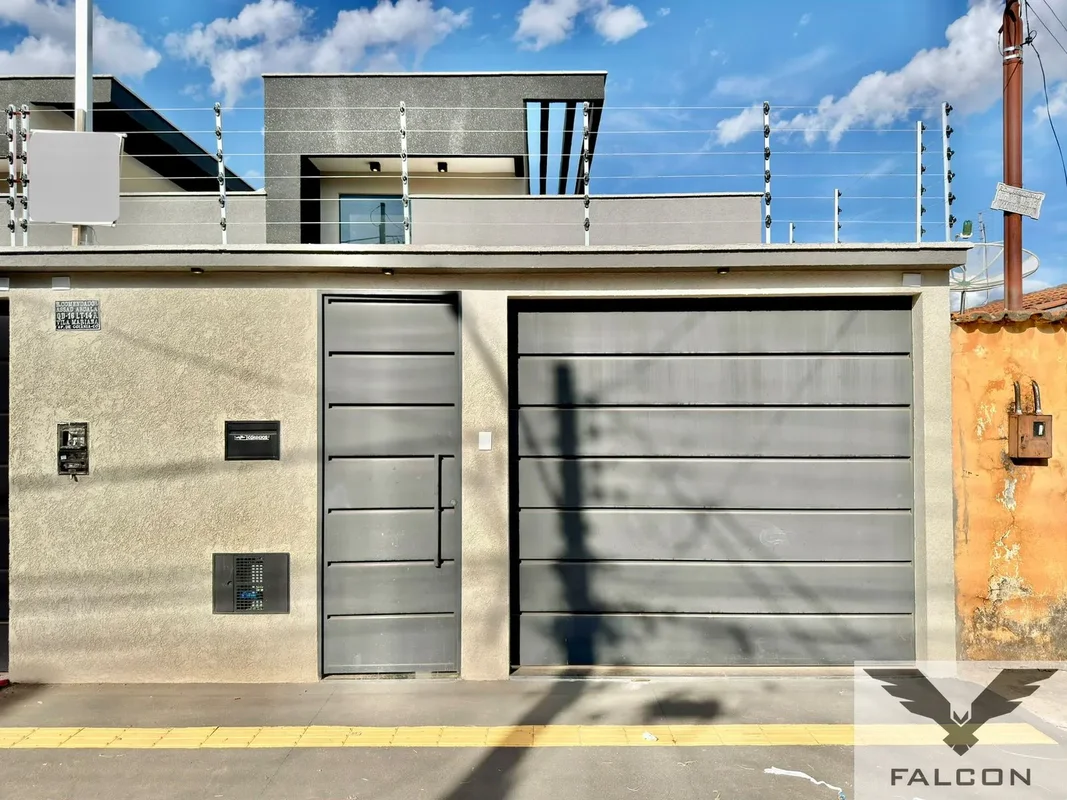 Vendo casa térrea perfeita na melhor localização da Vila Mariana - Bem próxima à...