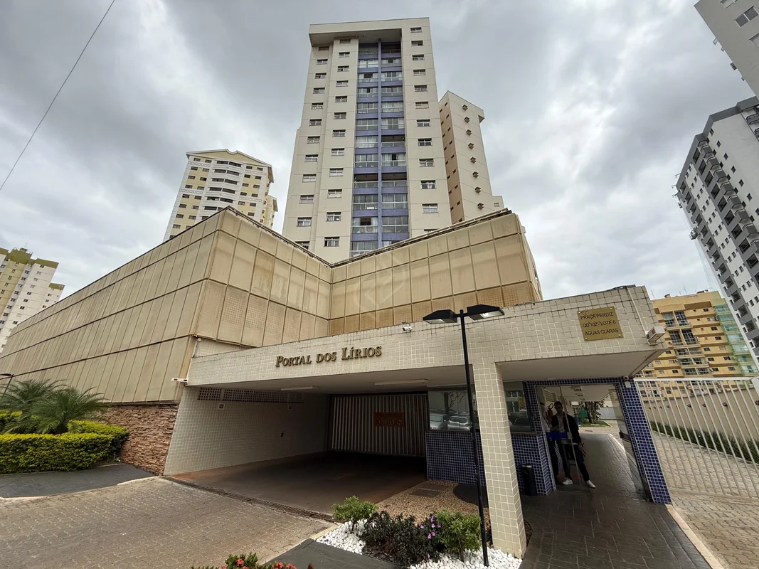 OPORTUNIDADE RARA NO PORTAL DOS LÍRIOS – ÁGUAS CLARAS!Imóveis de 3 quartos com e...