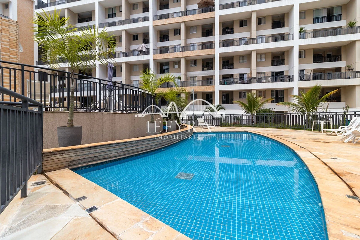 **CSG 3 | TAGUA LIFE CENTER – Apartamento de 1 Quarto com Varanda, Móveis Planej...