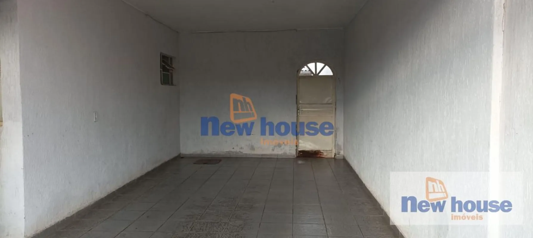 CASA DE FUNDOS PARA LOCAÇÃO ÓTIMA LOCALIZAÇÃOImóvel bem localizado, com fácil ac...