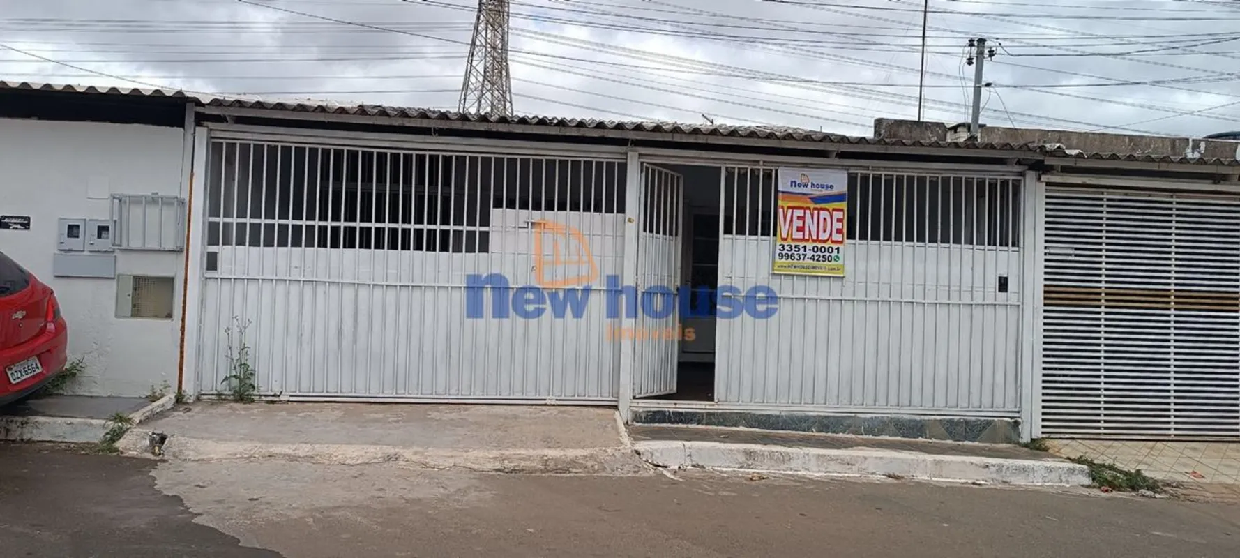 VENDE-SE CASA NA QR 207 SAMAMBAIAÓtima localização! Próximo a mercados, paradas ...