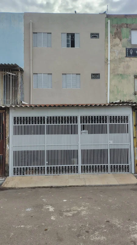 **OPORTUNIDADE PARA INVESTIDORES – PRÉDIO À VENDA NA QNN 5/7 – CEILÂNDIA NORTE**...
