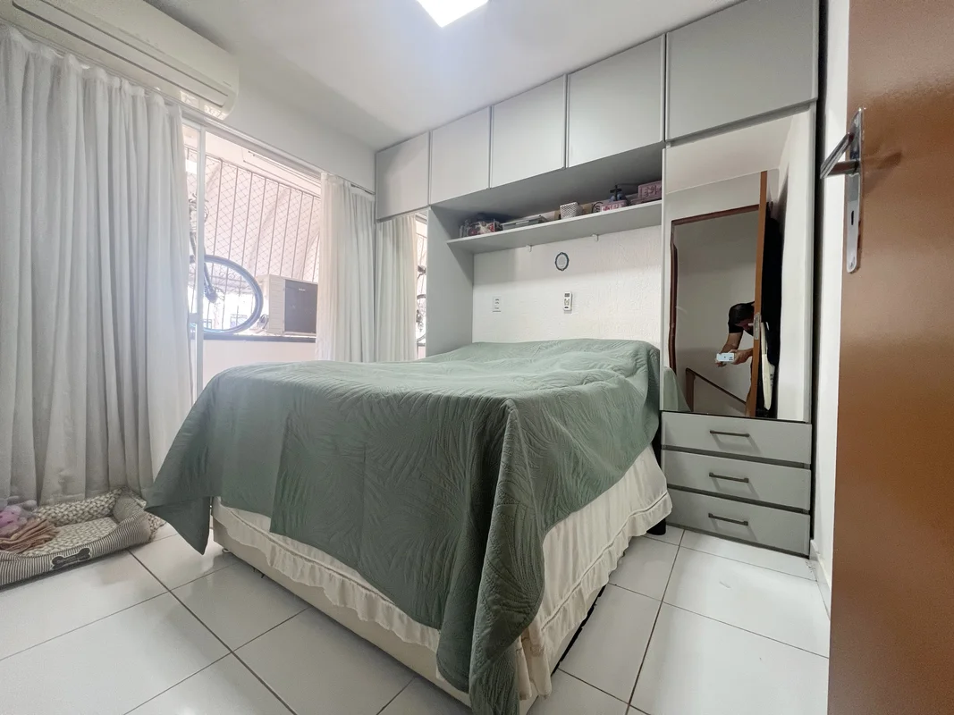 Apartamento de 1 quarto com elevador, excelente localização e com ótima divisão:...