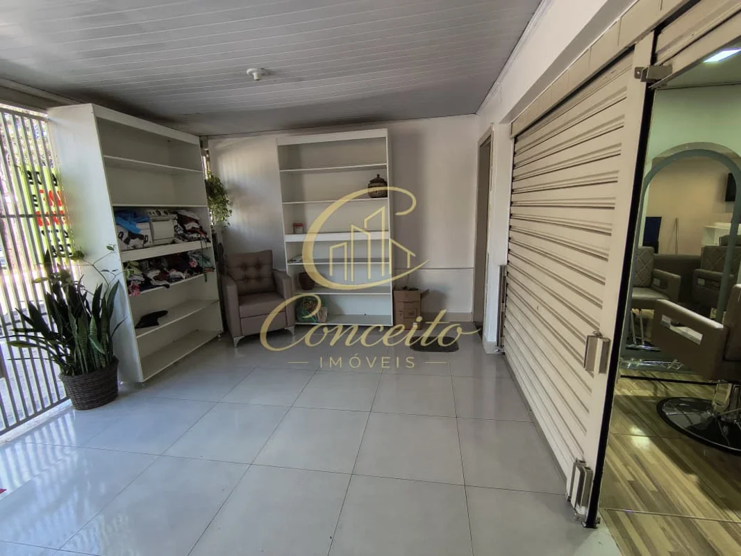 Loja de 120m² na Avenida Central de Candangolândia, DF, com excelente visibilida...