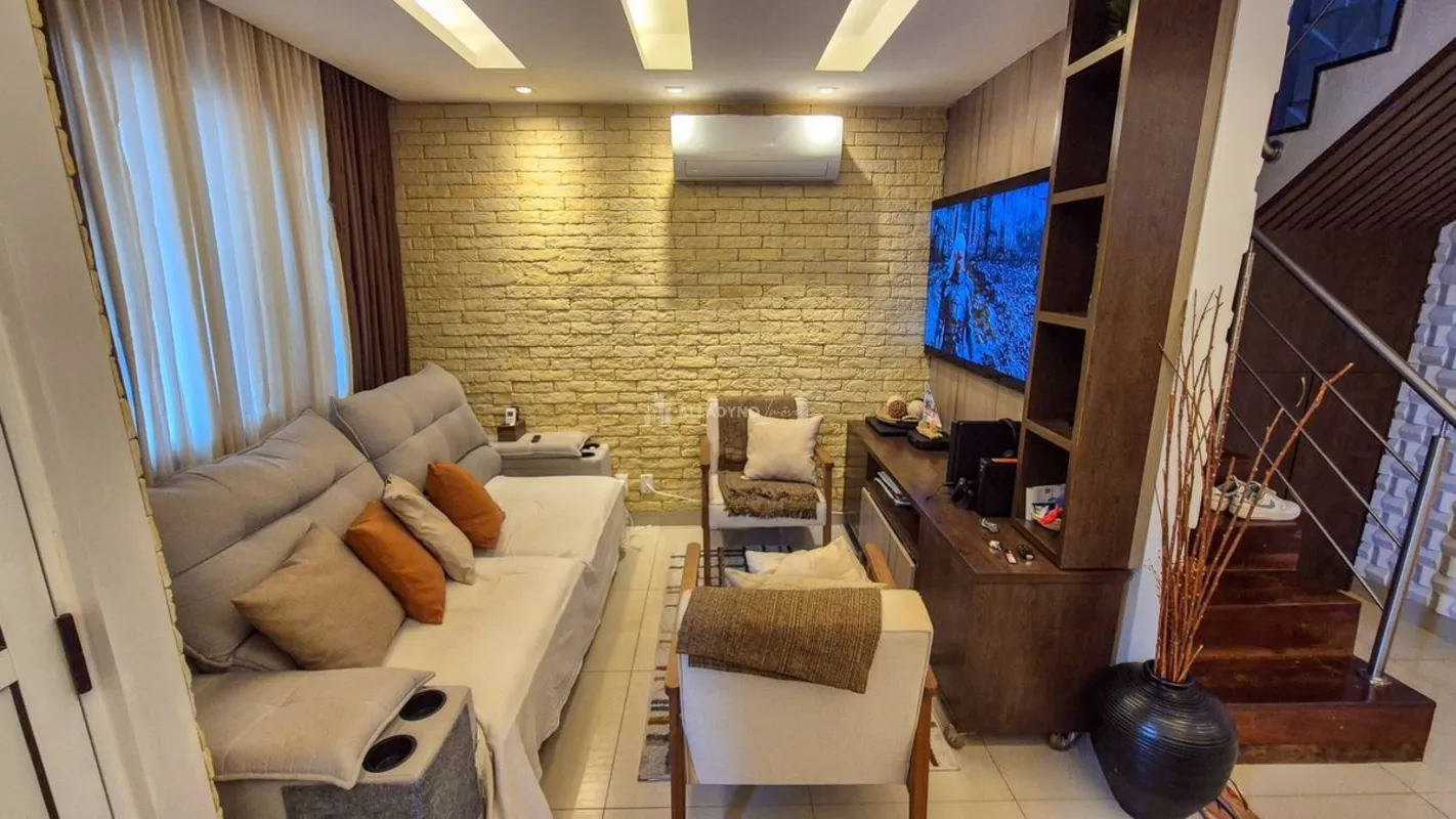 CASA REFORMADA DE 3 QUARTOS NA QC 13 – JARDINS MANGUEIRALConforto, bom gosto e f...