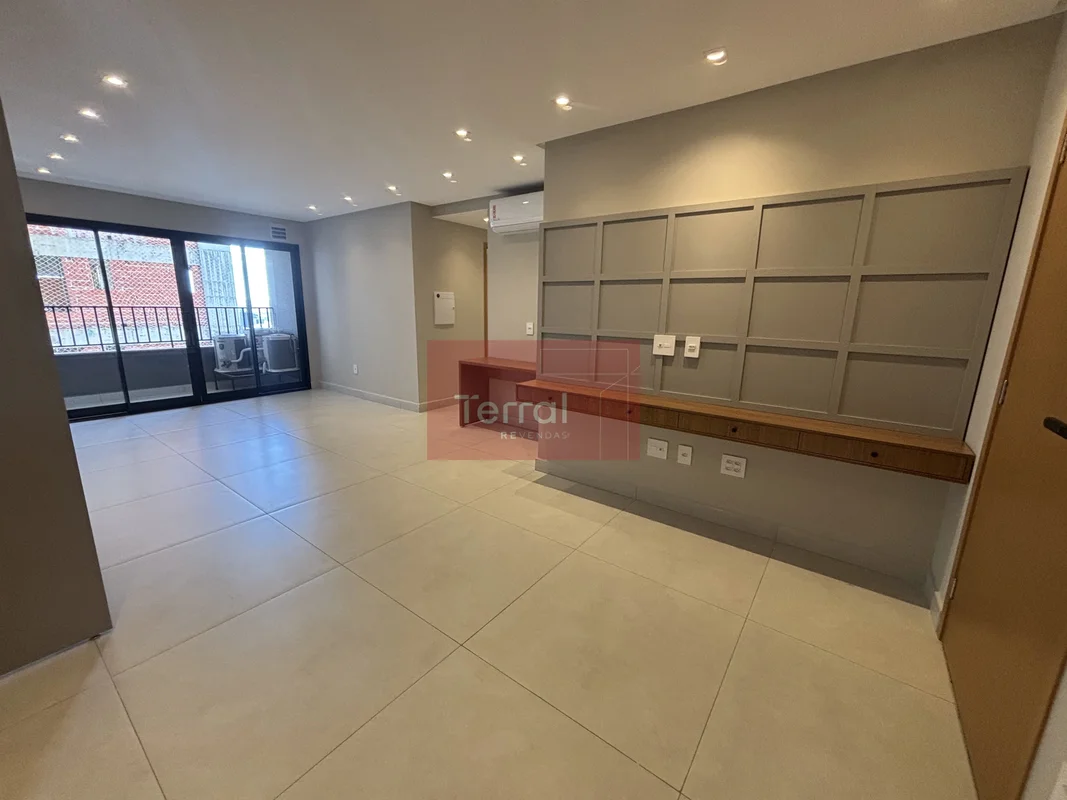 Apartamento de dois quartos no Setor Oeste. Armários, garagem, lazer completo, A...