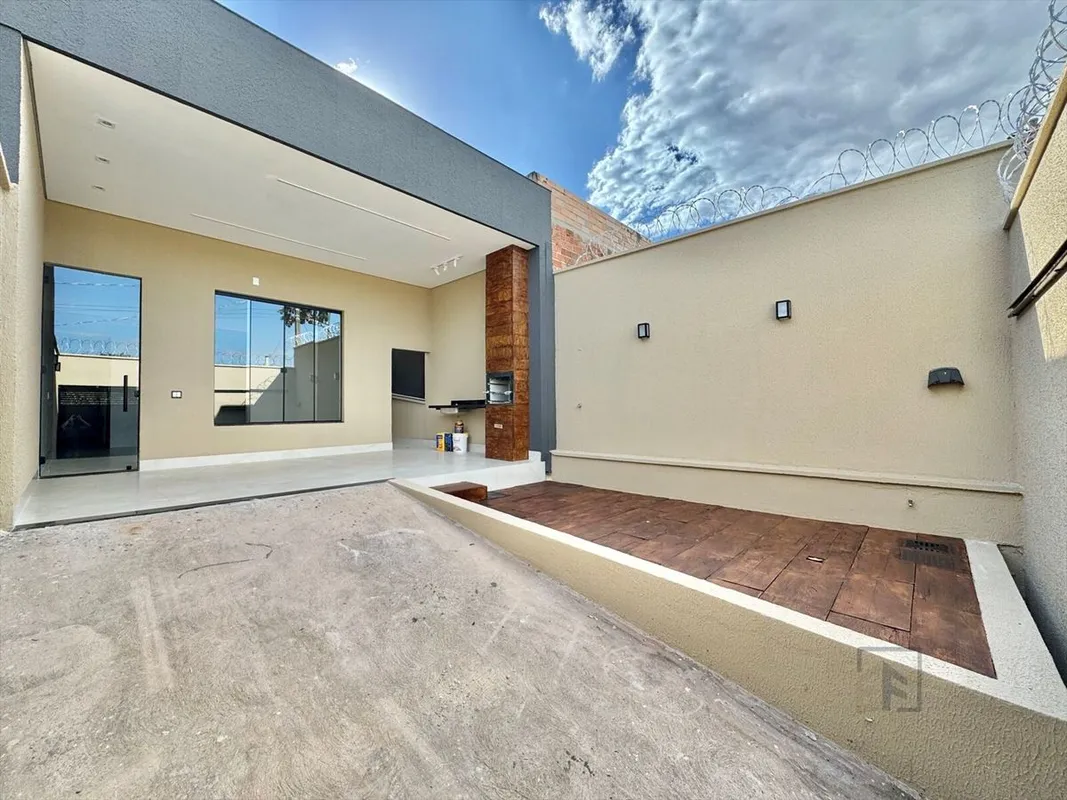 Casa com 3 quartos à vendaLocalizada no Residencial Marília, em uma das regiões ...