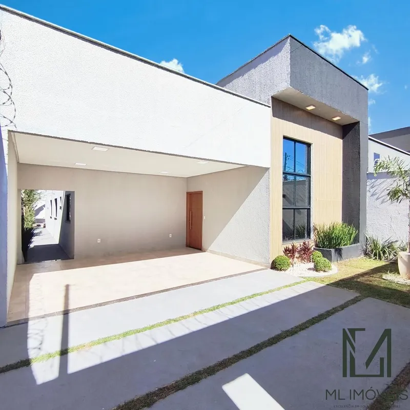 Vendo Casa de 3 Quartos no Setor Veiga Jardim- Com Piscina- Sozinha no lote- 3 Q...
