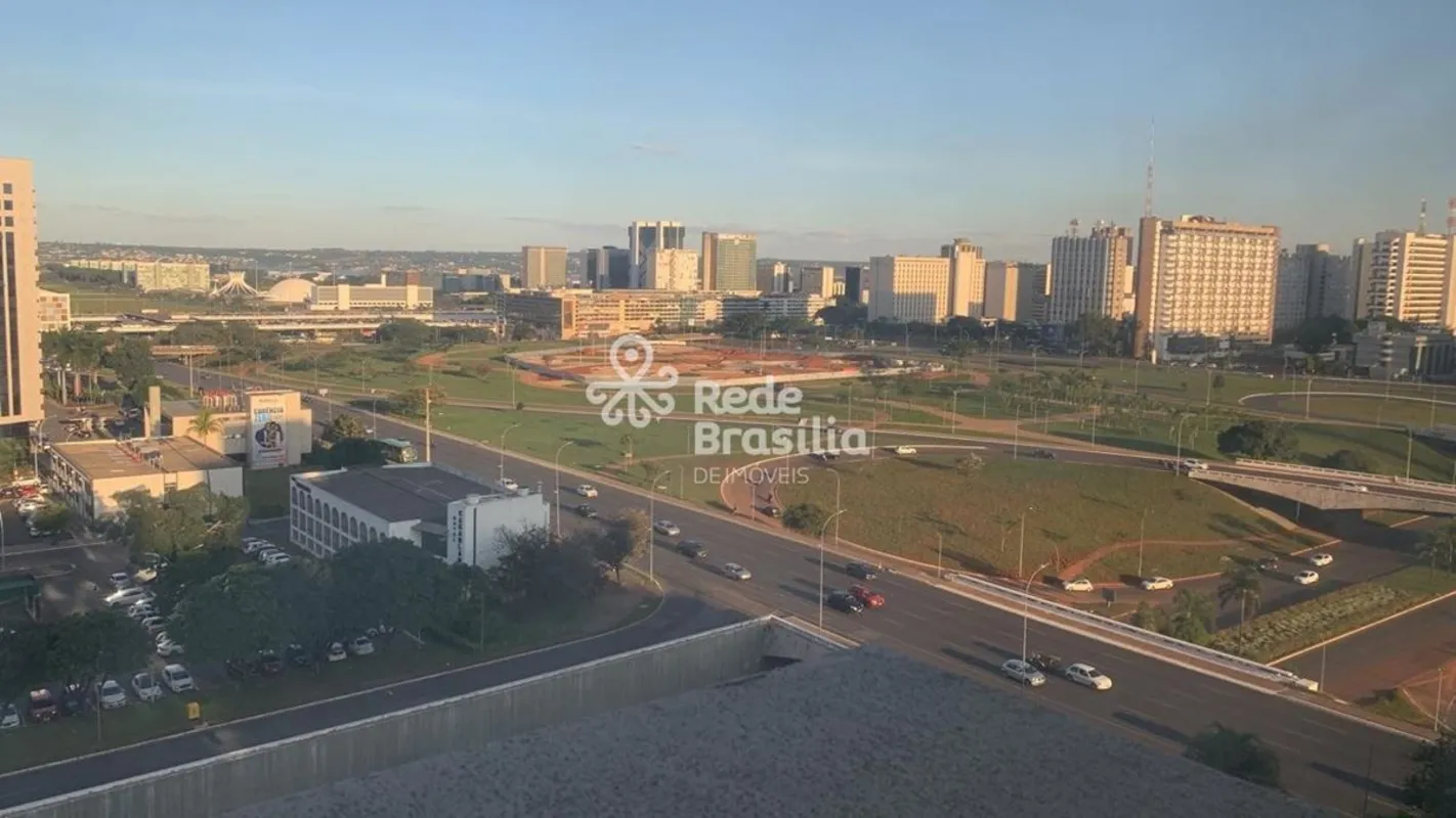 Excelente flat disponível para aluguel na Asa Norte, Brasília. Com uma área priv...