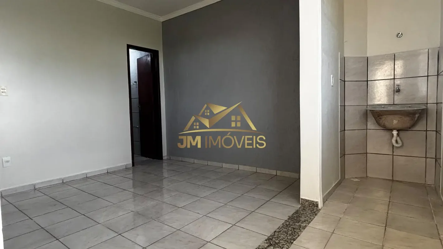 Imagine morar em uma kitnet charmosa no Condomínio Império dos Nobres, em Sobrad...