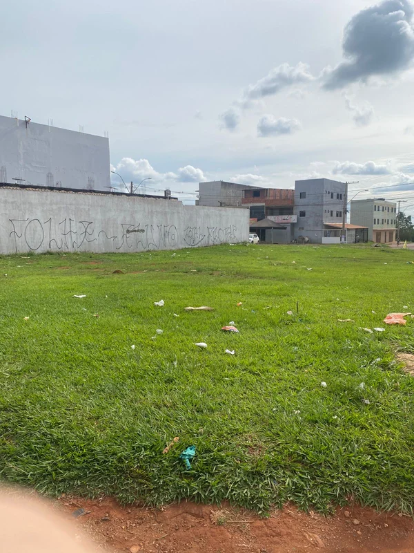 Lote com gabarito para 750 m2Excelente localização e próximo a academias, mercad...