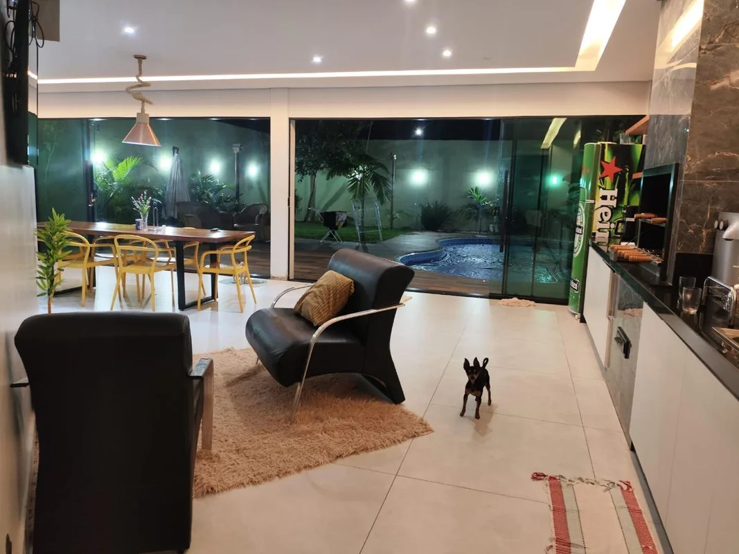 ?? CASA DE ALTO PADRÃO À VENDA – CONDOMÍNIO NOVO HORIZONTE? Sofisticação, confor...