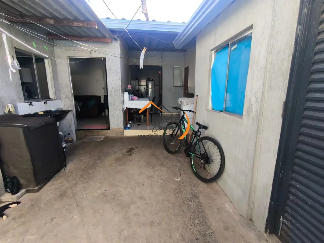 Imobiliária Margarete Corrêa vende casa no Setor de Mansões de SobradinhoSetor d...