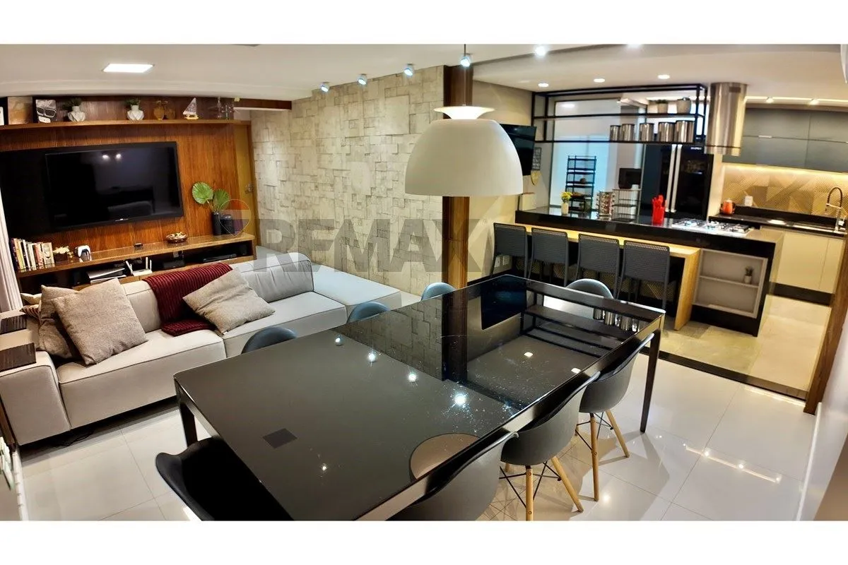 RE/MAX APEXIONVENDEVALOR REDUZIDODe R$ 1.499.000,00 por R$ 1.374.000,00Residenci...