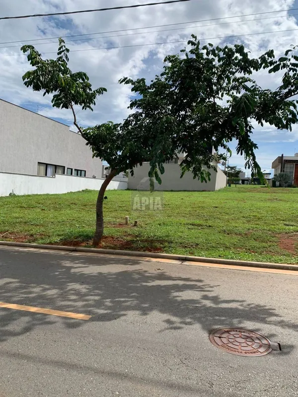  Lote à venda no Condomínio Terras Alpha 1 - Senador Canedo/GOExcelente oportuni...