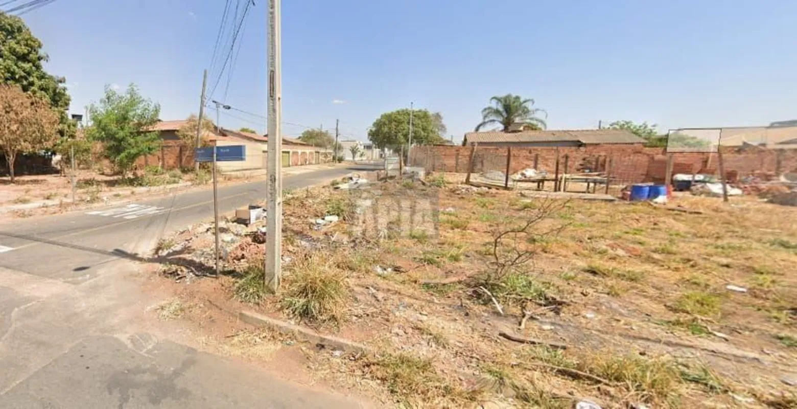 Terreno à Venda - 403,50m² | Bairro Independência - 1º Complemento Setor das Man...