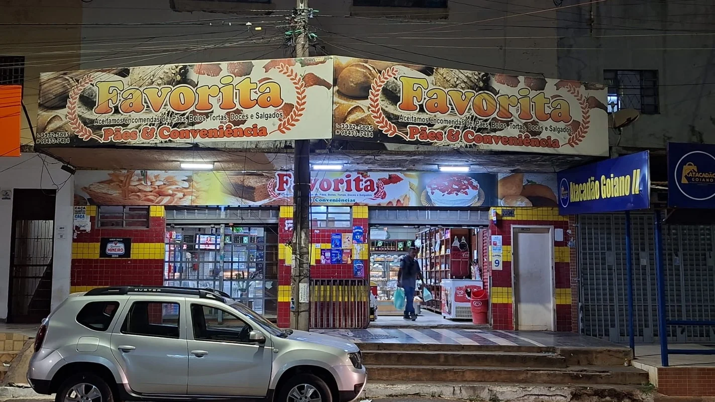 Ponto comercial com 60m² de area privativa, com 2 banheiros, com uso de padaria....