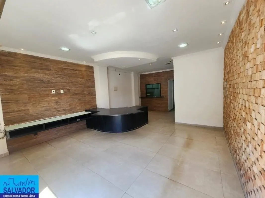 SALVADOR IMÓVEIS vende ou aluga: Excelente loja na margem da Avenida ( grande fl...