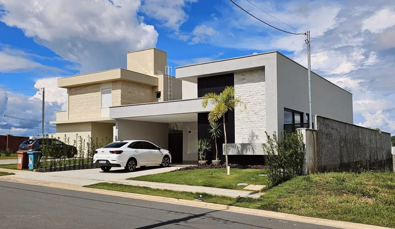 Casa térrea a venda com 3 suítes plenas mais escritório, sala com pé direito dup...