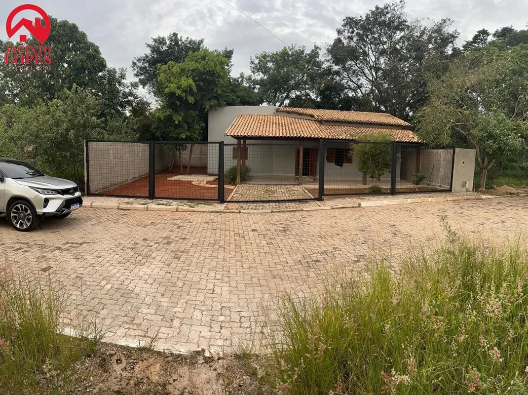 Casa à Venda Jardim Botânico Condomínio Residencial Recanto do SabiáExcelente op...