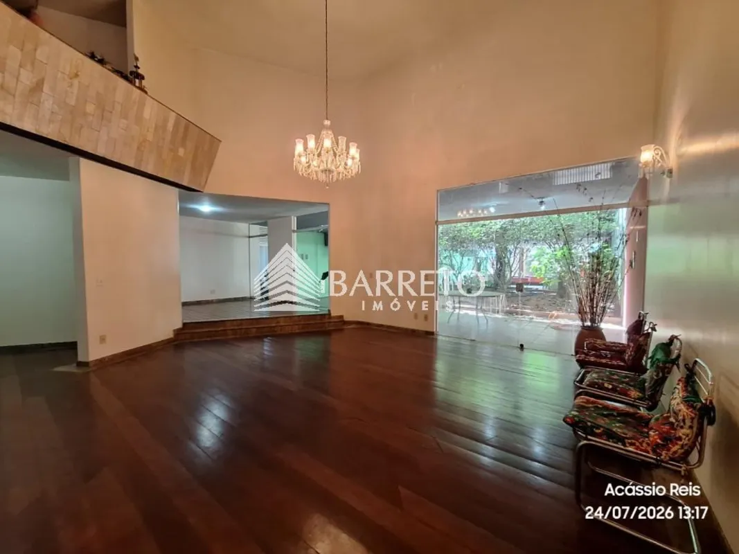 Sobrado Residencial/Comercial, Rua T-27, Setor Bueno, Goiânia GO - 750m² área To...
