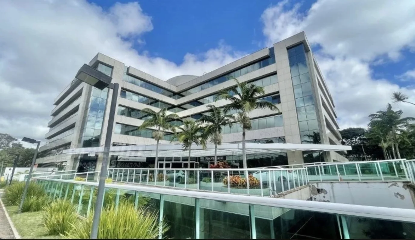 Sala para aluguel na melhor localização da ASA SUL, Brasília, no Centro Médico J...