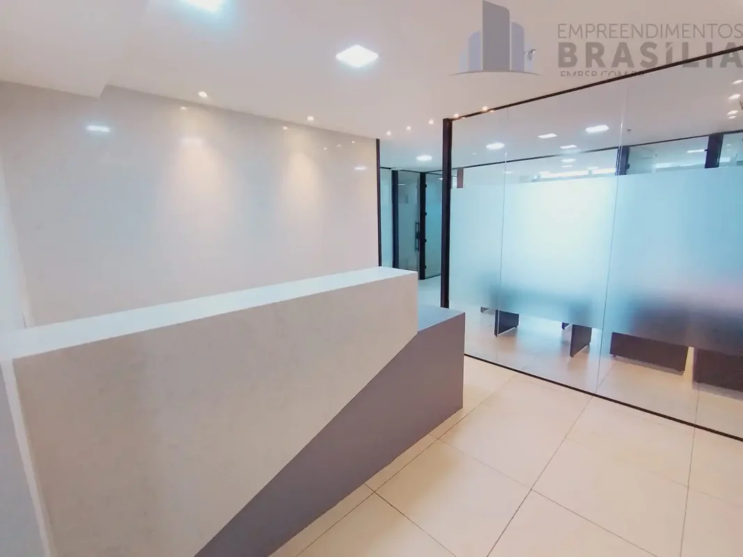 ED CORPORATE ÁGUAS CLARAS - RUA 12 NORTE - SALA COM RECEPÇÃO E DIVISÓRIAS - 151M...