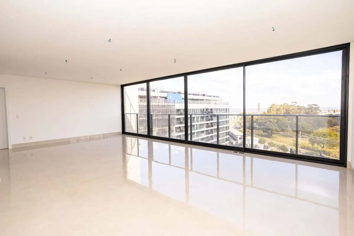 Apartamento Vazado de Alto Padrão - 4 Suítes, 230m², 4 Vagas - Parque da Alvorad...