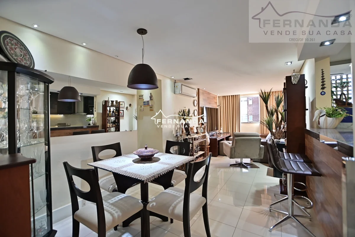 Um apartamento que reúne conforto, elegância e a exclusividade de ter, na própri...