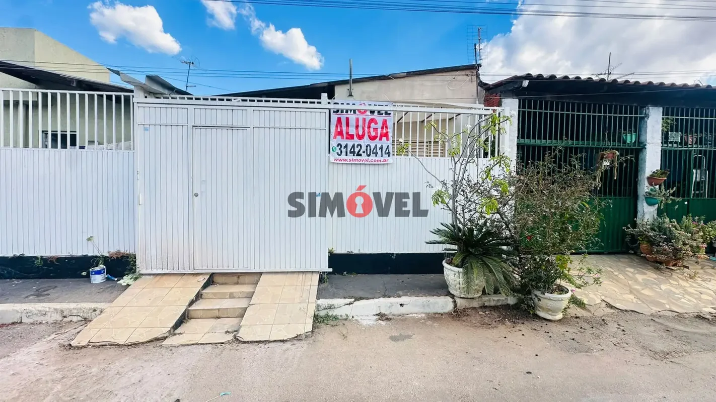 QR 206 - Casa com 1 dormitório para alugar com 40,00 m² por R$ 1.200,00/mês - Sa...
