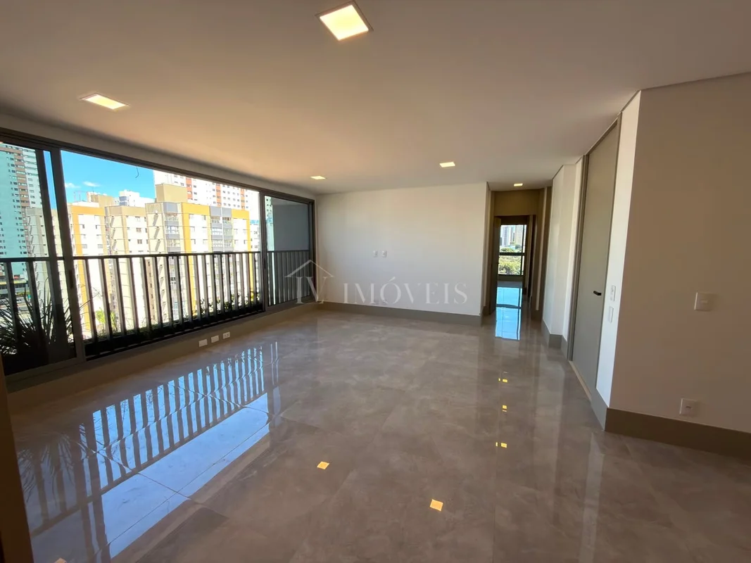 Lilian Vieira Vende: REAL BOTHANIC | ÁGUAS CLARASR$ 2.190.000,00Amplitude, sofis...