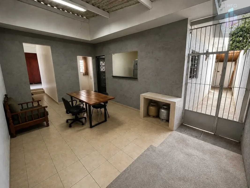 Casa a 700 m do Shopping Flamboyant | Localização Privilegiada | R$ 540 MilCarac...