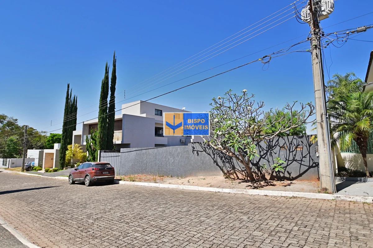 Lote residencial de 800m² localizado no exclusivo Condomínio Solar de Brasília, ...