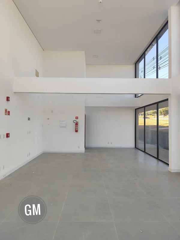 QS 602 Samambaia Norte, primeira locação - Alugo 7 lojas com pé direito duplo, s...