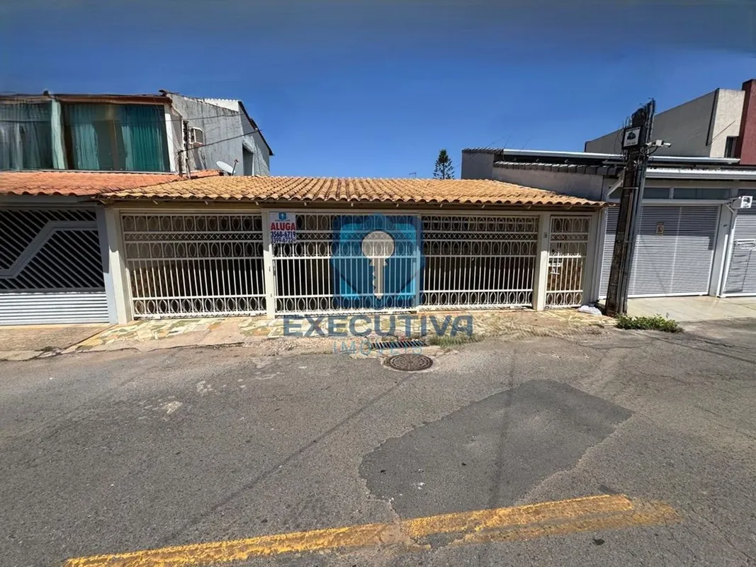 EXECUTIVA IMÓVEIS ALUGACASA NA QE 26 CONJUNTO GEndereço: QE 26 CONJUNTO G CASA 1...