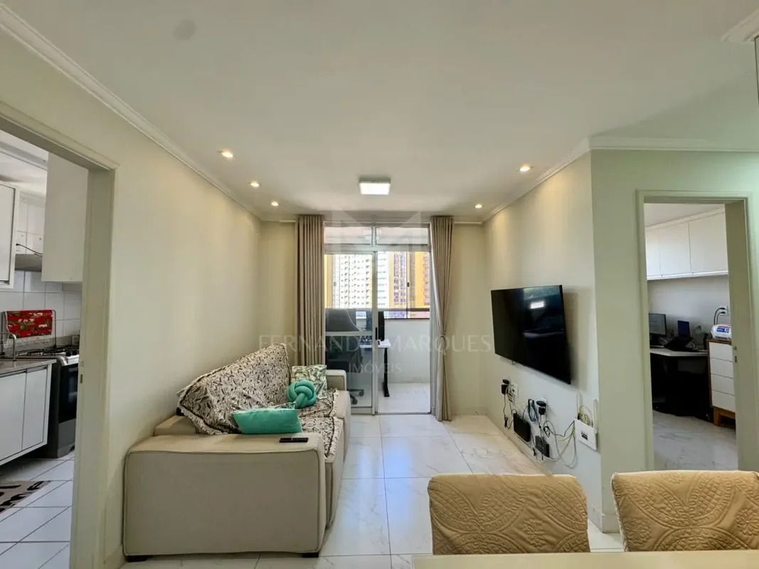 Fernanda Marques vende lindo apartamento reformado e pronto para morar em Águas ...