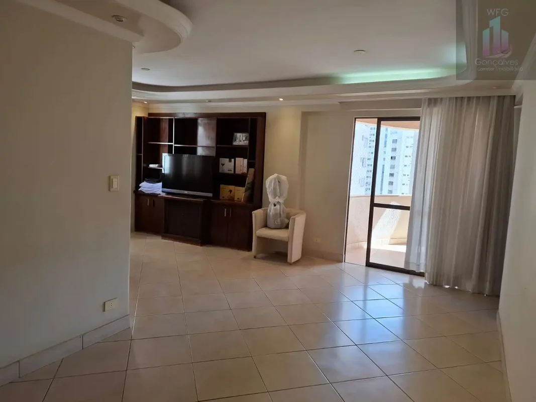 Apartamento com 121 m² | 3 Quartos | Andar Alto | 2 Vagas | Próximo ao Vaca Brav...