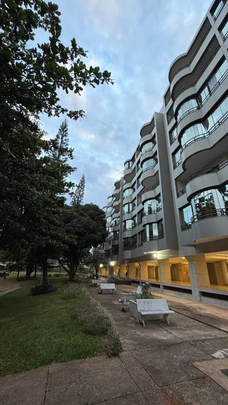 Amplo apartamento vazado de 129m² | Nascente | 3 quartos | 1 vaga | Pronto para ...