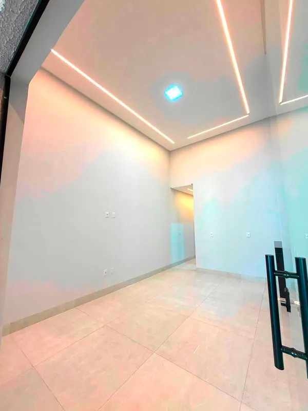 Casa à Venda no Residencial Flor do Ipê – Senador Canedo/GO | 3 Quartos | Entrad...