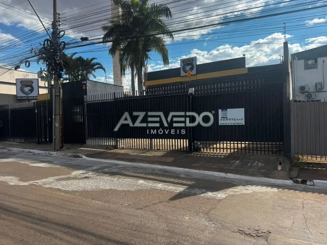 ALUGA-SE | EXCELENTE GALPÃO COM ÁREA ADMINISTRATIVA - SAAN QUADRA 01, LOTES 850/...