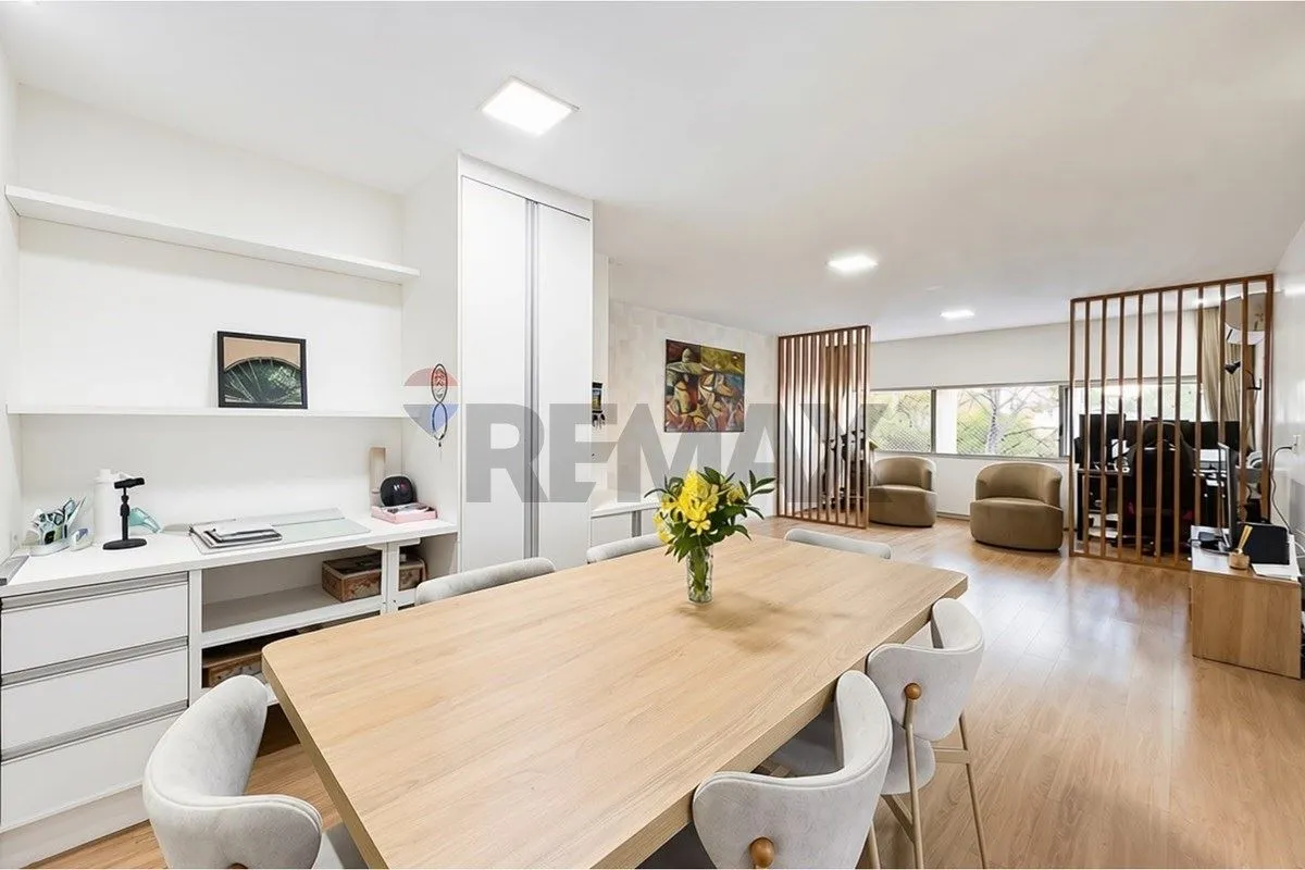Qualidade de Vida e Localização Ímpar Apartamento 3 Quartos Reforma EstruturalAp...