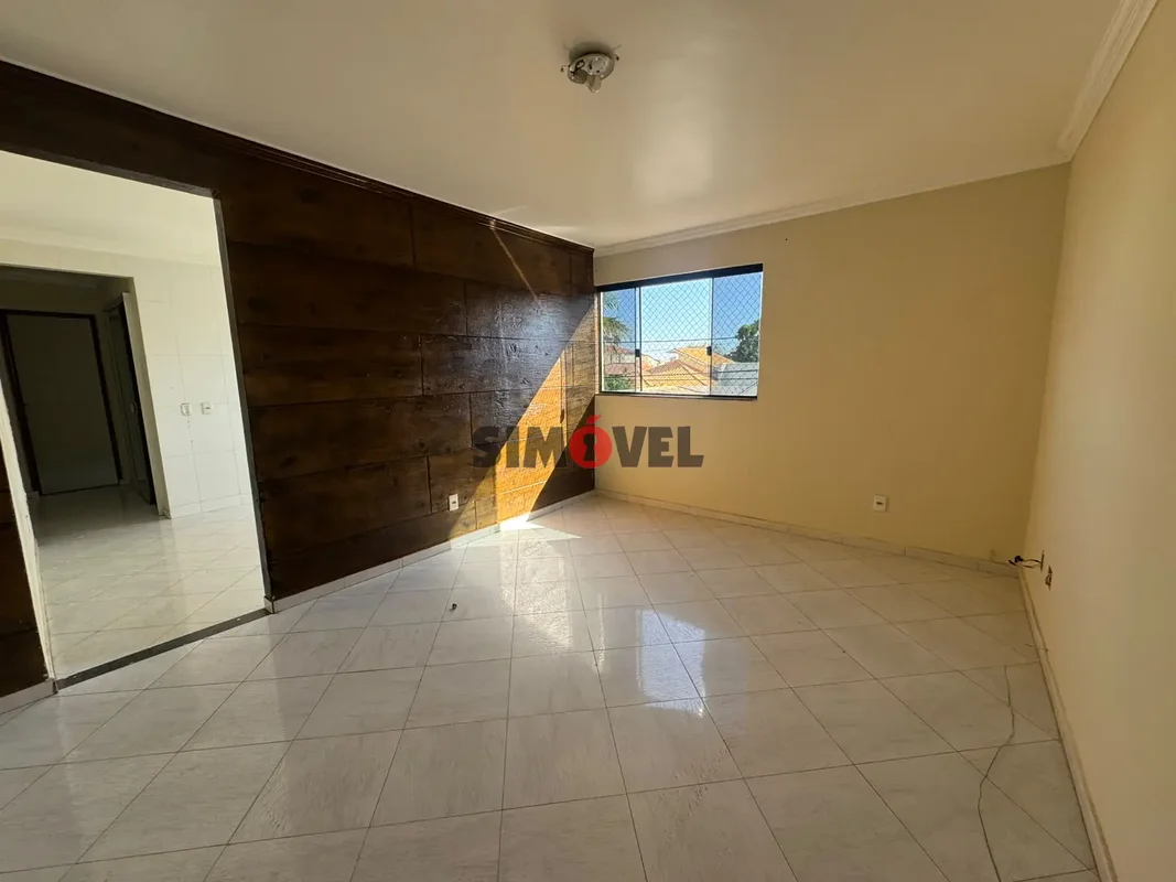 Rua 8, 86m², 3 quartos, suíte, garagem - R$: 250.000 - Não Aceita FinanciamentoO...