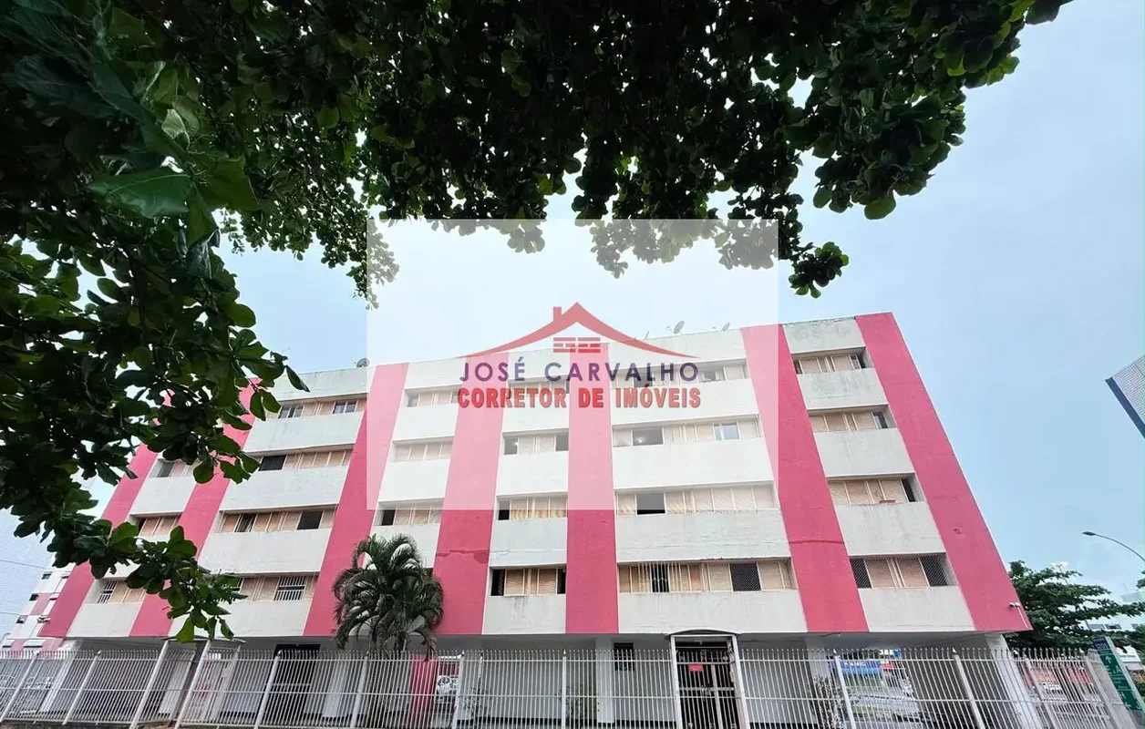 Apartamento reformado de 3 Quartos com Suíte e Elevador na SHCES Quadra 1207 – C...