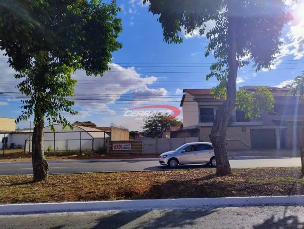 Lote comercial avenida Lorenzzo 315m2. Maiores informações: Renato 9 9 6 2 0 - 7...