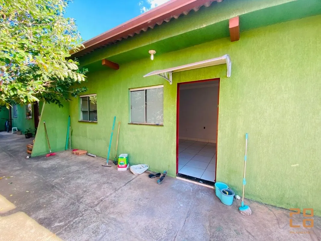 Kitinete para alugar no Setor Garavelo, em Aparecida de Goiânia, com 52,00 m². O...