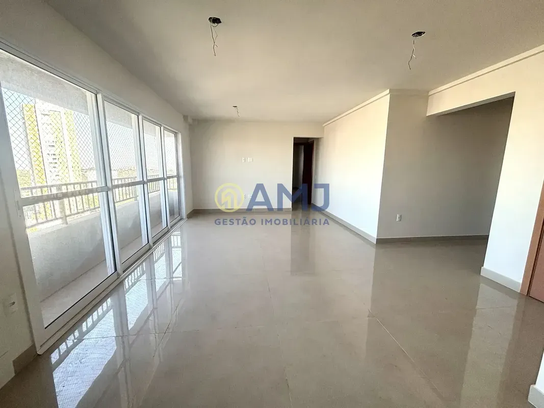 Apartamento à venda pensado para luz e amplitude: ambientes integrados, ventilaç...