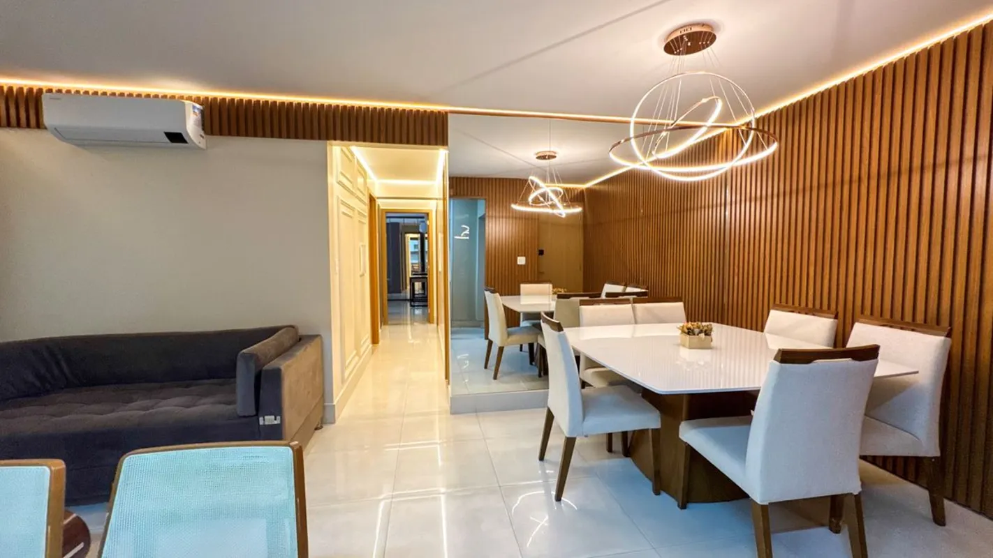 Este apartamento de 98.04mÂ² de Ã¡rea privativa oferece um layout inteligente co...